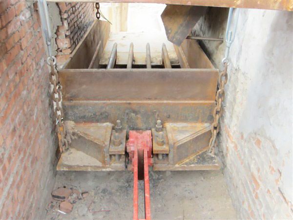 ����鿴��ϸ��Ϣ���⣺�ع�ʯѡ���豸 �Ķ�������2560